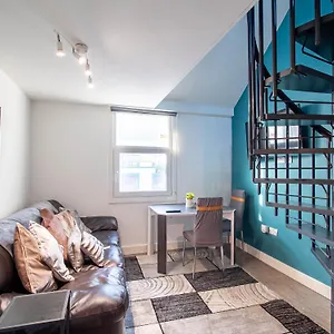  Apartment Heart Of Apt10