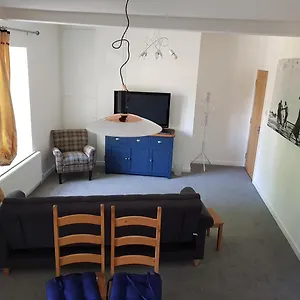  Apartment Church View At Plover Lindley